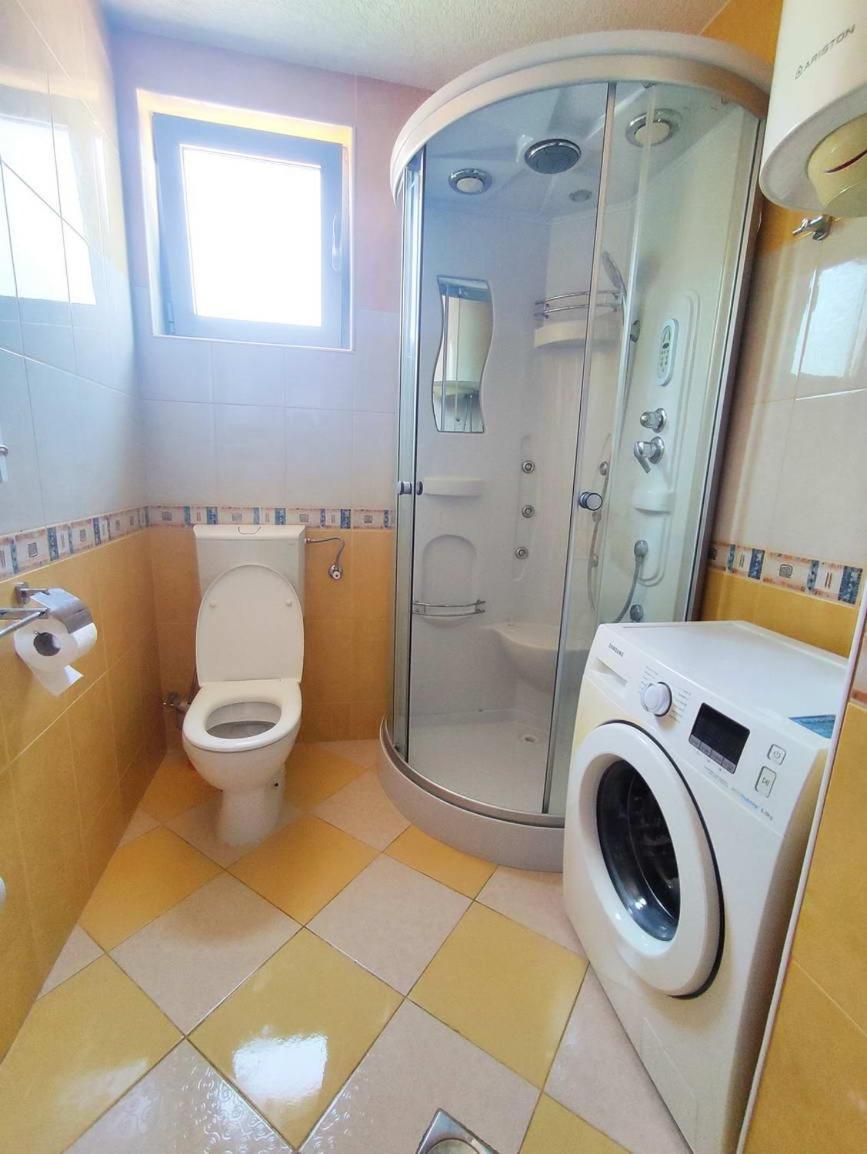 Adrialux2 Apartment Budva Phòng bức ảnh